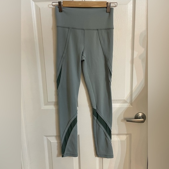 Free People Movement ~ Leggings ~ Small - Picture 5 of 9